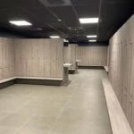 gavle-tunnplat-inspiration-16 Inredning i kapprum med plåt som liknar trä